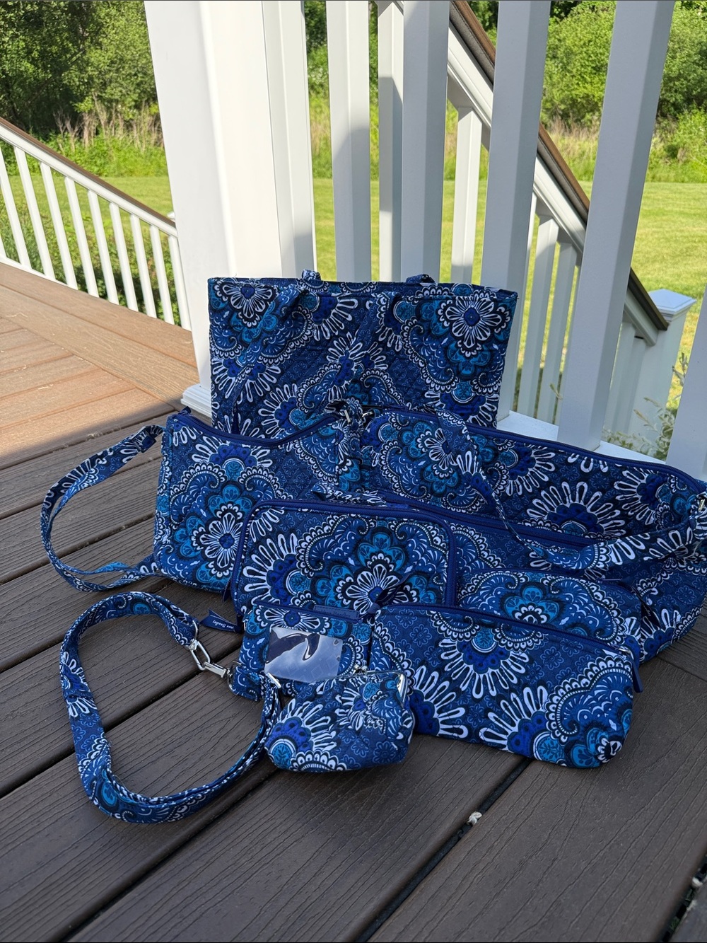 Vera Bradley Blue Floral Quilted 8pcs set plus extra strap